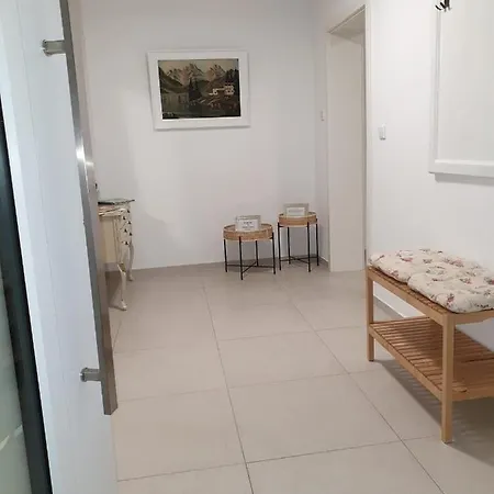 Schoene Wohnung Ueber Wissen Exterior photo